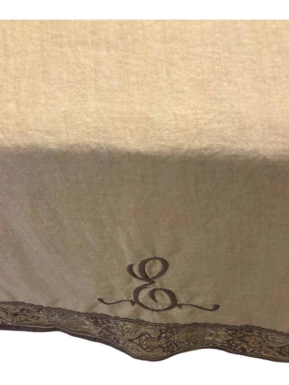 Croscill Home Cream Paisley Flat Sheet Oversized Queen King Monogram E Jacquard